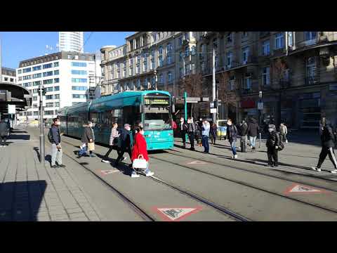 Straßenbahnen der Welt: Frankfurt/Main Hbf. (1), Linie 11