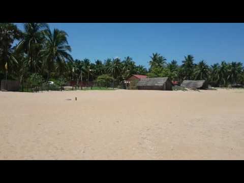 View of the beach in front of Wellé Wadiya, Kalpitiya