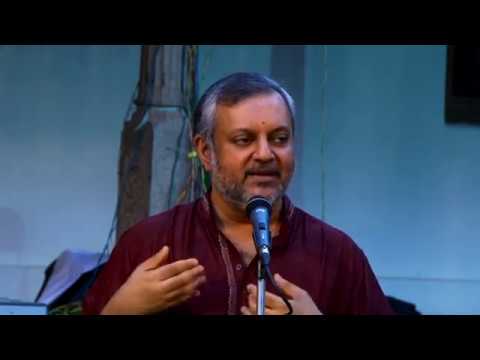 Prince Rama Varma introduces  Thamarakkad Sri Govindan Namboothiri - Swathi Sangeethotsavam 2017
