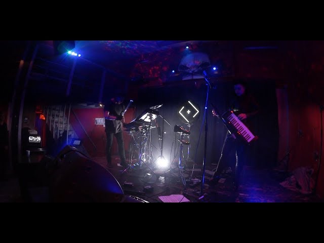 Taureon - Luckyandlove