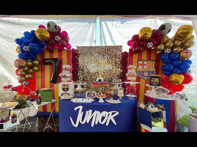 Vídeo relacionado con PartyDroid Barcelona FC - Juego de suministros oficiales para fiestas, kit de decoración de fútbol de 77 piezas con globos y vajilla, sirve para 6 invitados