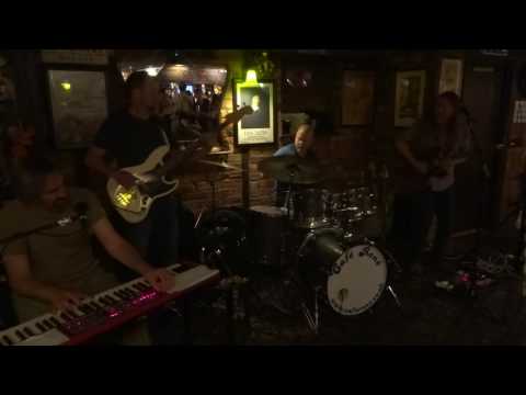 Innes Sibun Band "So Tired Of Living" live at Cafe Rene Gloucester Blues Festival 2016