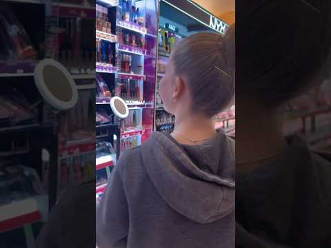 SHOPPING VLOG ????️ #shortsvideo #vlog #beauty @dmDeutschland