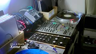 Video thumbnail for Allen & Heath Xone 96 vs. Ecler WARM2 - Analogue DJ Mixer Sound shootout by Valdemar