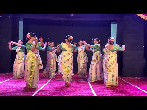 ഈ പാട്ടിന് ഇങ്ങനെയൊക്കെ കളിക്കാമോ. വെറൈറ്റി തിരുവാതിര കണ്ടു നോക്കൂ 🥰🥰