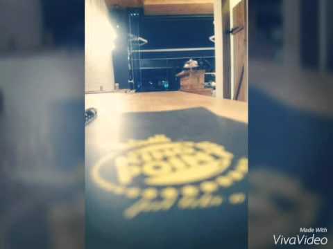download lagu mp3 mp4 Kings Point Burger, download lagu Kings Point Burger gratis, unduh video klip Kings Point Burger