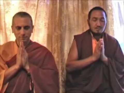 Лекция в Донецке Дорже Жамбо и Кемпо Цеванг Гьяцо 