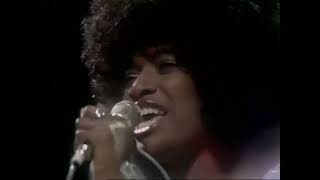 Limmie And Family Cookin' – A Walkin' Miracle