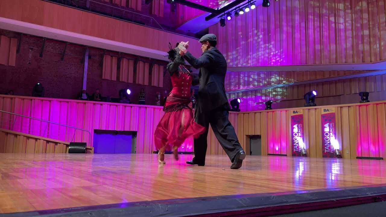 Bruna Estellita  and Julián Sanchez | TANGO ESCENARIO WORLD CHAMPIONS 2023, Buenos Aires 2023