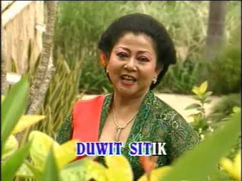 Waljinah - Kecik kecik " Langgam Penglipur Ati