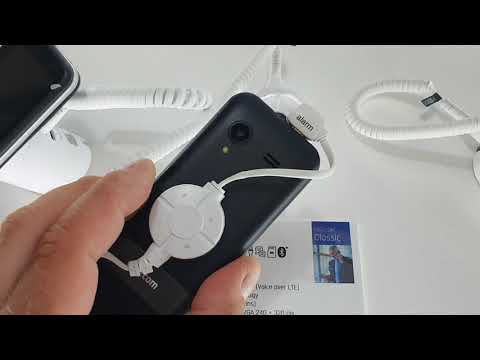 Mobilusis telefonas Maxcom Comfort MM735 su įkrovimo stotele + mygtukas SOS juodos spalvos video