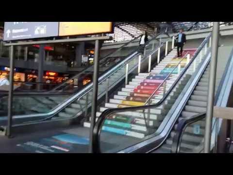 Der Hauptbahnhof Berlin - Berlin Central Train Station - I