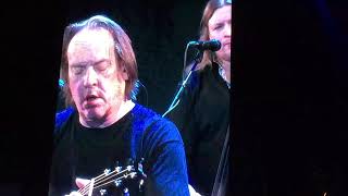 Eppu Normaali Linnunradan laidalla live akustinen