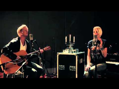 Emma Hewitt - Be Your Sound & Carry Me Away (Live Acoutic Versions)