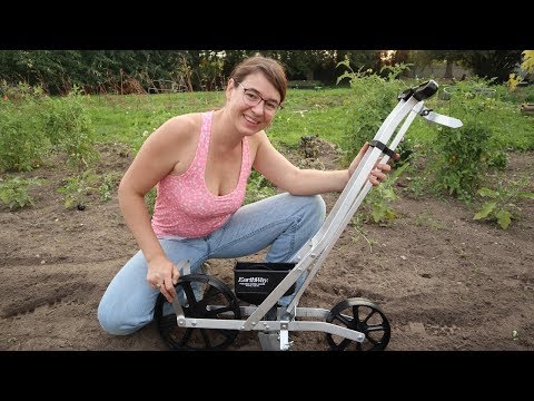 download lagu mp3 mp4 Earthway Planter, download lagu Earthway Planter gratis, unduh video klip Earthway Planter