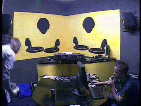 DJ Goochy b2b Cutback  - Phatbeats DnBTV - 26-03-11