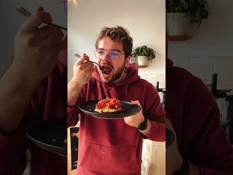 Gordon Ramsay's Potato Cakes with Baked Beans