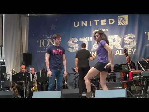 PIPPIN's Ciara Renee and Kyle Dean Massey Get on the Right Track at STARS IN THE ALLEY