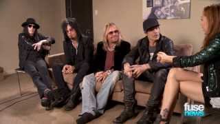 Motley Crue Talks Final Tour w/ Brandi Cyrus &amp; Mom
