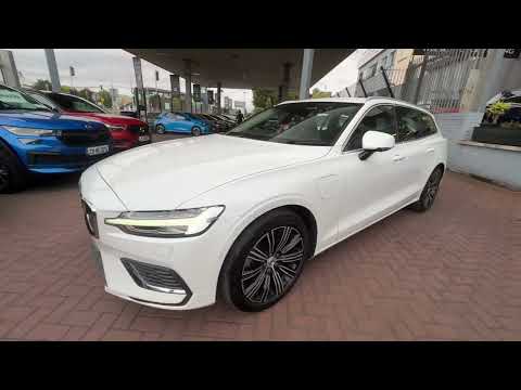 2021 VOLVO V60 T6 AWD RECHARGE - Image 2