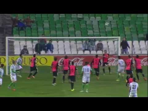 Disparo de Rennella al larguero Copa del Rey