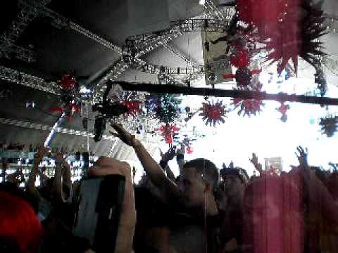 Afrojack - Pop On Acid, Hello (Martin Solveig) & Knas (Steve Angello) (Ultra 2011)