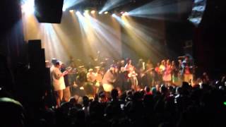 Big Boi  B.o.B. - "Shoes For Running" Live