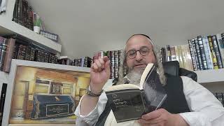 לימוד 'חוק לישראל' – ביידיש – יום שני פרשת בראשית – 4 פסוקי תורה (הרב מוטה פראנק) - התמונה מוצגת ישירות מתוך אתר האינטרנט יוטיוב. זכויות היוצרים בתמונה שייכות ליוצרה. קישור קרדיט למקור התוכן נמצא בתוך דף הסרטון לימוד 'חוק לישראל' – ביידיש – יום שני פרשת בראשית – 4 פסוקי תורה (הרב מוטה פראנק) - התמונה מוצגת ישירות מתוך אתר האינטרנט יוטיוב. זכויות היוצרים בתמונה שייכות ליוצרה. קישור קרדיט למקור התוכן נמצא בתוך דף הסרטון