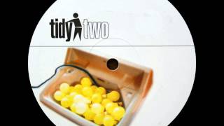 Tony De Vit Feat. Niki Mak - Give Me A Reason (Guyver Remix)