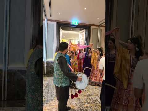 Today Mehndi ceremony jasmin & kavi Best wishes both off you