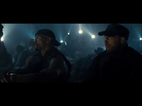 Expendables 2: Gunnar makes a bomb