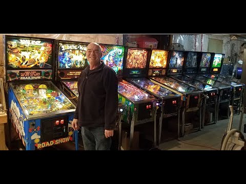 Let's check out my friend Ray's A Title Pinball Machine Collection & No Good Gofers Gameplay Video.