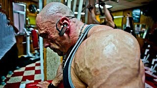 BEST SHOULDERS? - POWERFUL GYM MOTIVATION 🔥