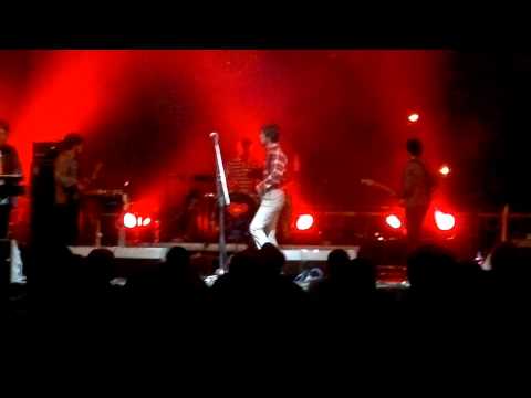 Plastic Swans - Plastic Swans - Yes, I'm Nothing (Trutnov 2012)