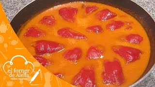 Pimientos del Piquillo con Bacalao y Salsa de Pimientos