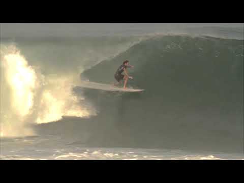 Joel Fitz, surfing unchartered Indo on his single fin☝️
