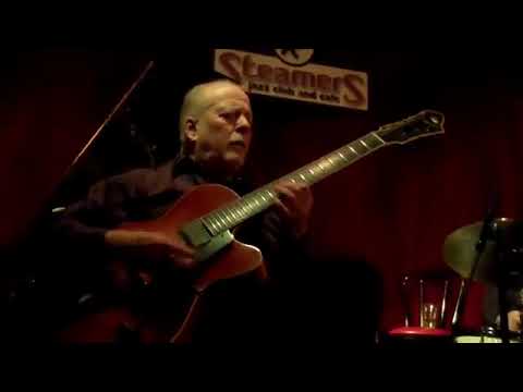 Ron Escheté Trio 2015 ~ SKJ (Blues in D flat)