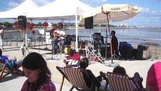 Manoloco: Outdoor concert in Saint-Nazaire
