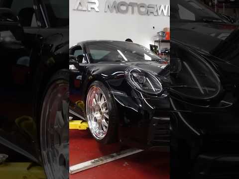 AR Ron installing some badass BBS LMrs on a porsche 911! #porsche911 #bbs #lmr