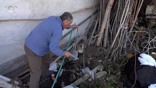 Отпадни води текат свободно в частен имот, потърпевшият сезира институциите
