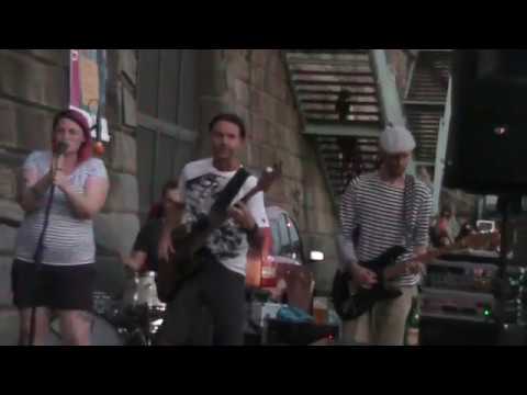 Gingerhead - Gingerhead - Spojený nádoby (live)