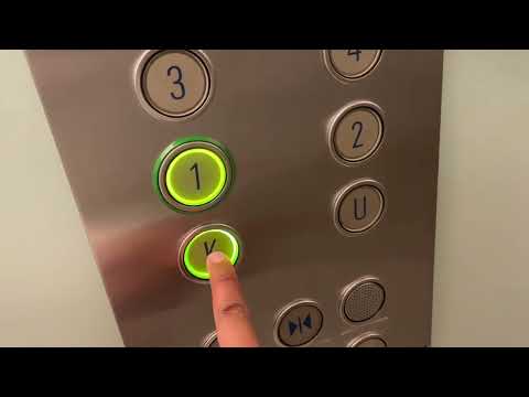 UNDERRATED! 1991 Schindler D2? Series traction elevators @ Kongsvinger hospital, Norway.