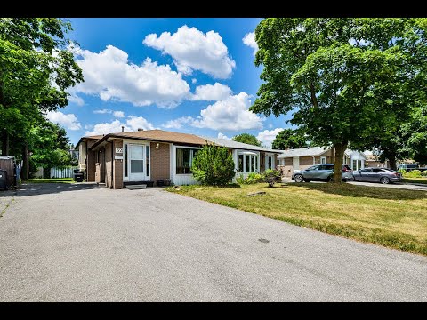 Home for sale at 62 Glenvale Boulevard, Brampton, ON L6S 1J2