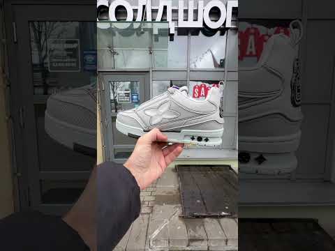 фото louis vuitton skate sneakers 'grey' 0