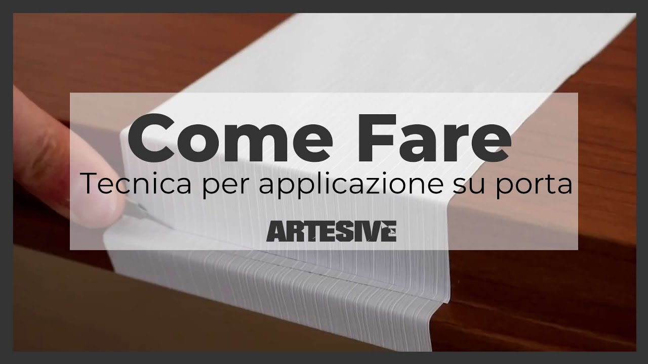 Come rinnovare il colore della porta di casa con la Pellicola Adesiva