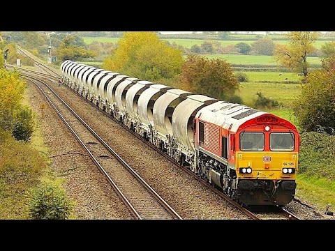 DB Cargo 66120 on 6V76 to Goonbarrow, Cogload Junction 18th October 2025