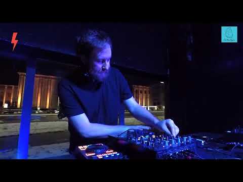 The Blue Oyster: Jędrzej Łopacki / 31.01 / 21 - 22