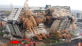 World's Dangerous Building Demolition Excavator  - Fastest Heavy Equipment Machines Operator Skills