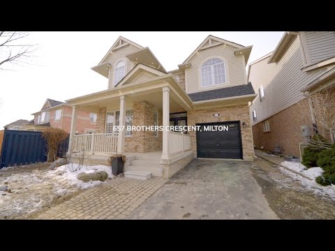 657 Brothers Crescent, Milton