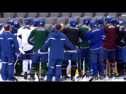 24/7 Red Wings/Maple Leafs - EP. 3 - Leafs Practice Huddle